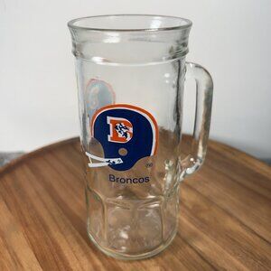 Vintage 1980's Denver Broncos NFL Football Fisher Peanuts Glass Mug O Nuts